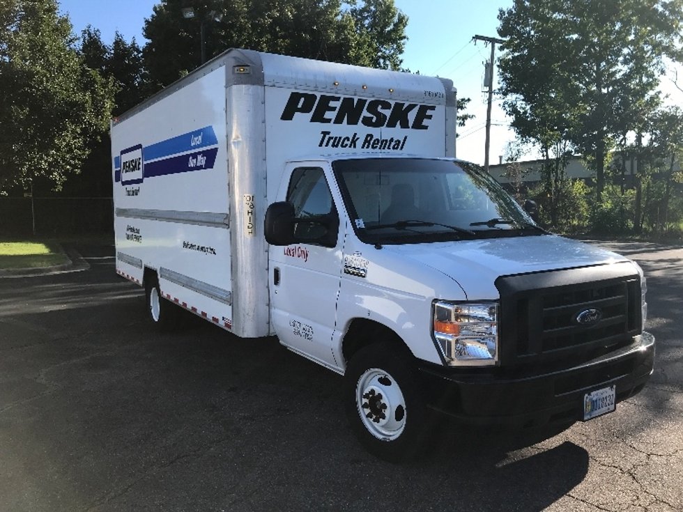 Used Light Duty Box Trucks for Sale in TN Penske Used Trucks