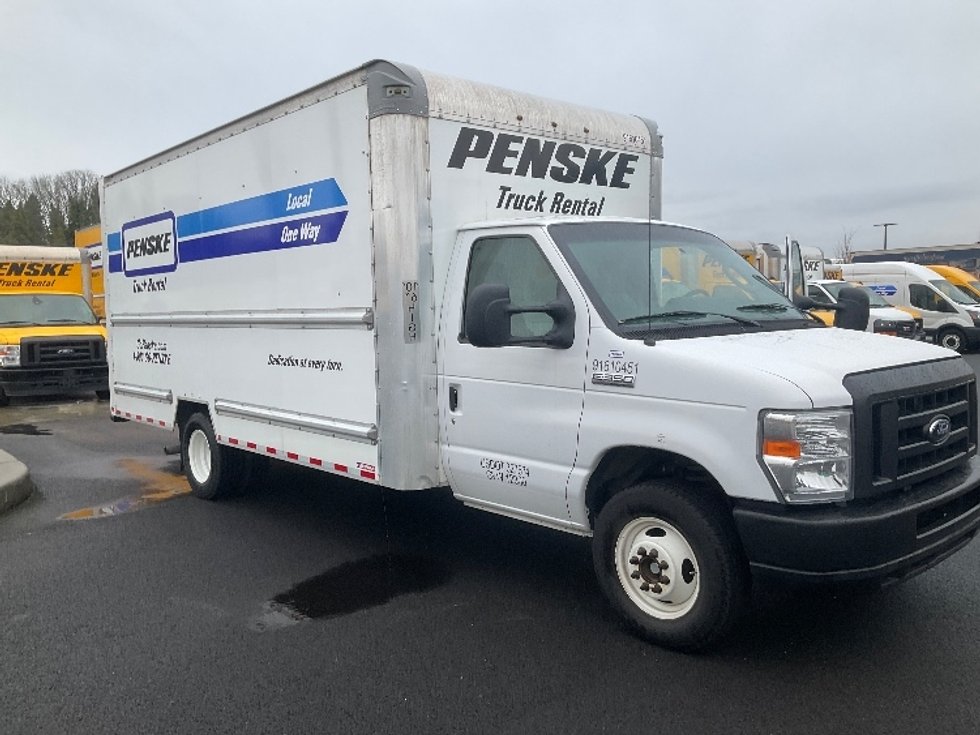 Used Light Duty Box Trucks for Sale Penske Used Trucks