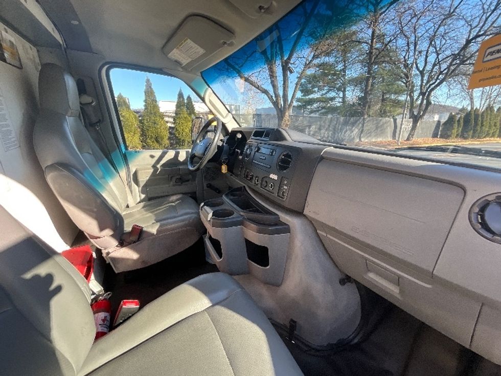 Light Duty Box Truck-Light and Medium Duty Trucks-Ford-2018-E350-Reading-PA-130,886\n\t\tmiles-$ 21,500 - Image 22