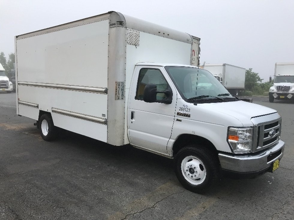 Used Ford Light Duty Box Trucks for Sale Penske Used Trucks