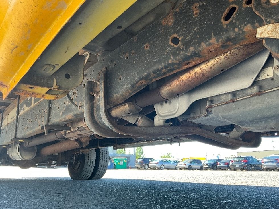 Light Duty Box Truck-Light and Medium Duty Trucks-Ford-2018-E450-Ottawa-ON-130,623\n\t\tkm-$ 28,500 - Image 13