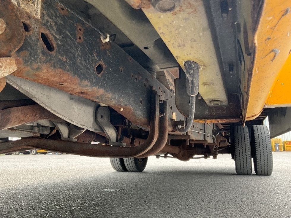 Light Duty Box Truck-Light and Medium Duty Trucks-Ford-2018-E450-Ottawa-ON-130,623\n\t\tkm-$ 28,500 - Image 5