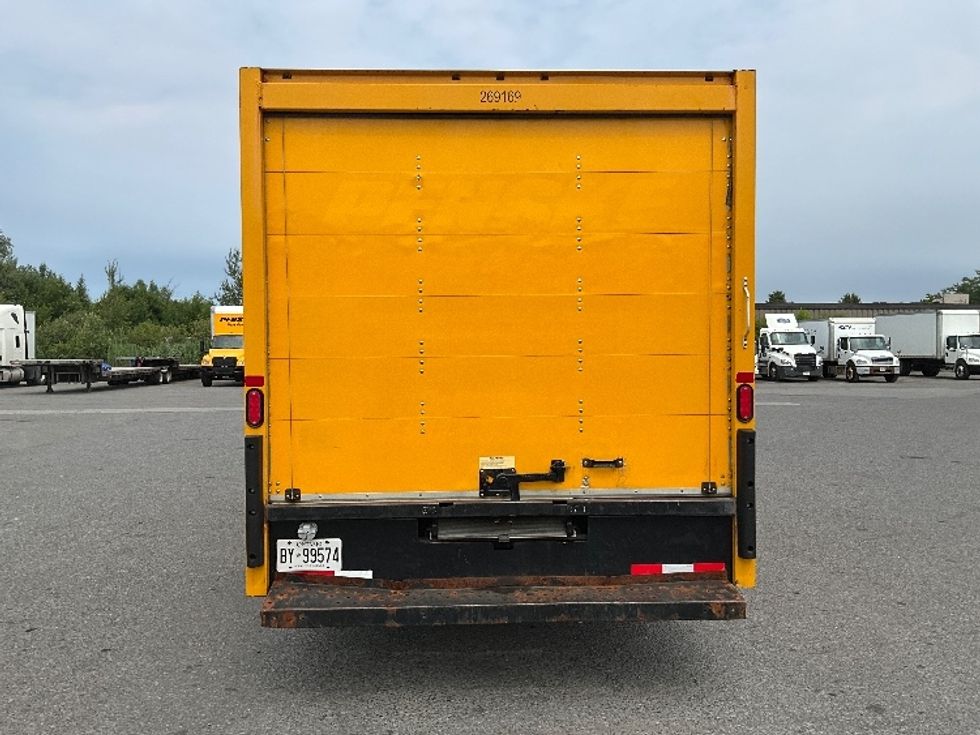 Light Duty Box Truck-Light and Medium Duty Trucks-Ford-2018-E450-Ottawa-ON-130,623\n\t\tkm-$ 28,500 - Image 7