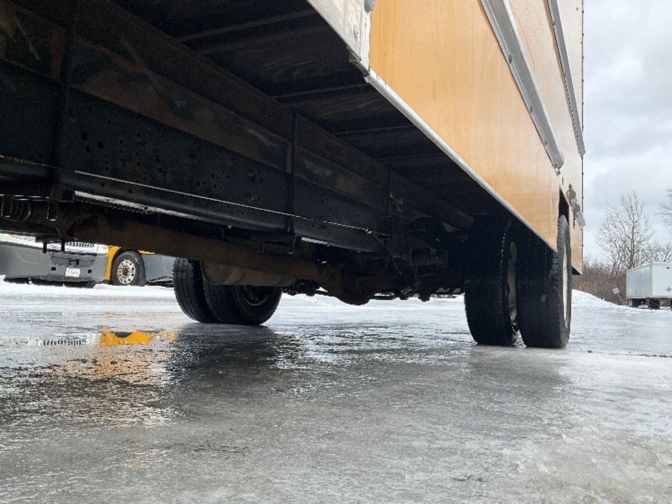 Light Duty Box Truck-Light and Medium Duty Trucks-Ford-2018-E450-Ottawa-ON-169,800\n\t\tkm-$ 29,250 - Image 5