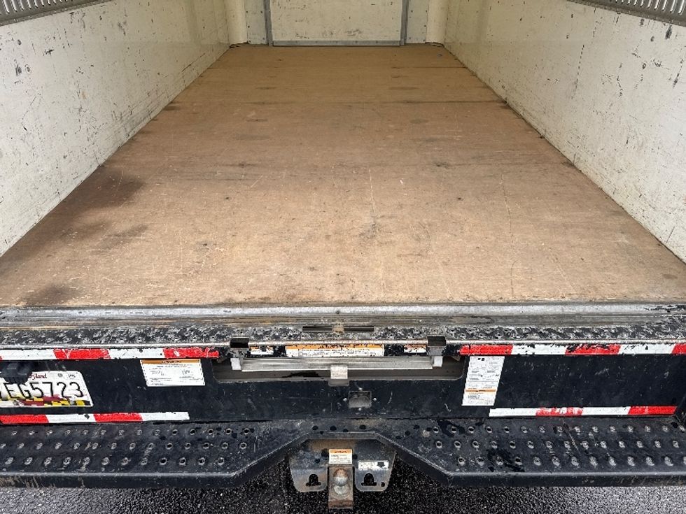 Light Duty Box Truck-Light and Medium Duty Trucks-Ford-2019-E350-Baltimore-MD-129,312\n\t\tmiles-$ 21,500 - Image 10