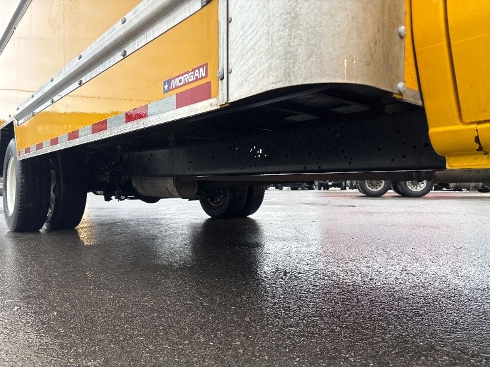 Light Duty Box Truck-Light and Medium Duty Trucks-Ford-2019-E350-Concord-ON-176,550\n\t\tkm-$ 29,000 - Image 14