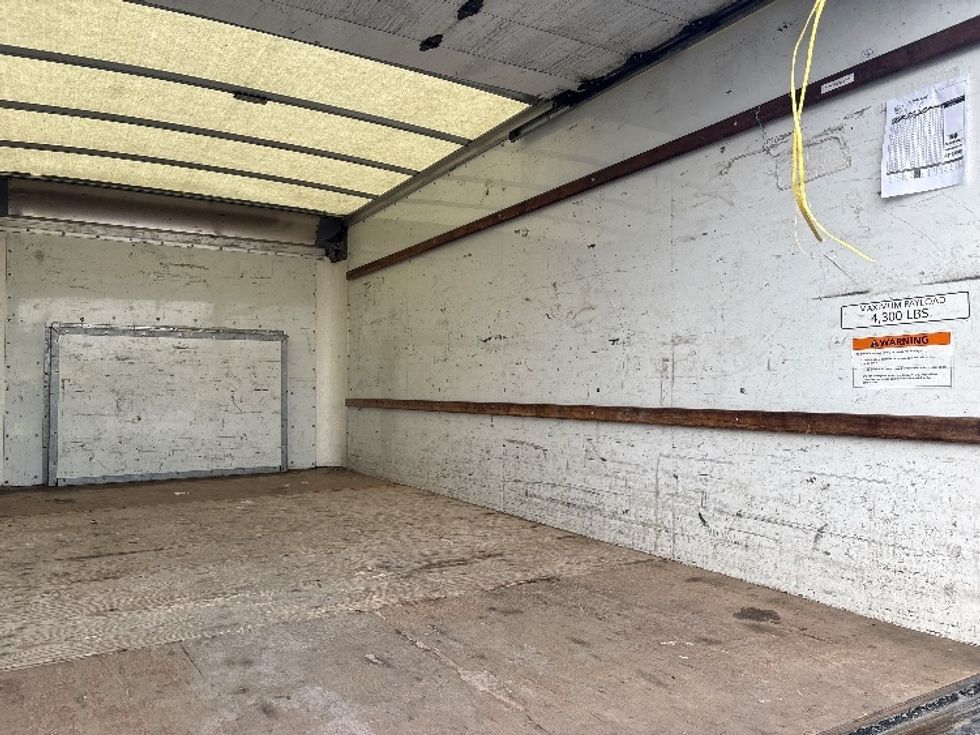 Light Duty Box Truck-Light and Medium Duty Trucks-Ford-2019-E350-Etobicoke-ON-171,000\n\t\tkm-$ 29,500 - Image 12