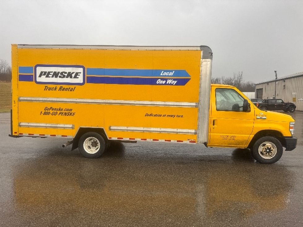 Light Duty Box Truck-Light and Medium Duty Trucks-Ford-2019-E350-Gahanna-OH-91,194\n\t\tmiles-$ 23,750 - Image 15