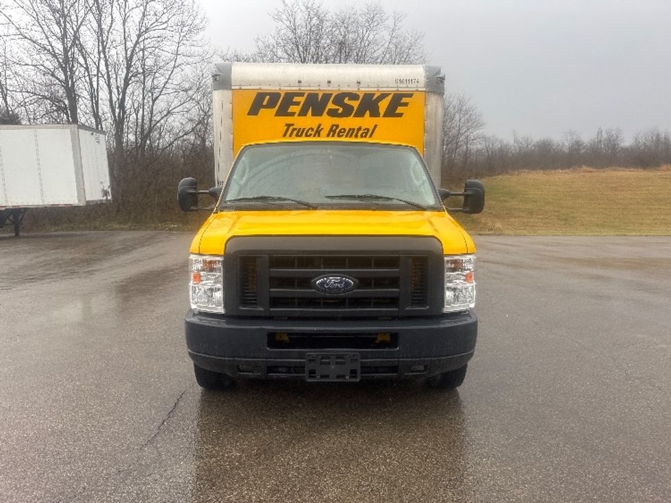 Light Duty Box Truck-Light and Medium Duty Trucks-Ford-2019-E350-Gahanna-OH-91,194\n\t\tmiles-$ 23,750 - Image 2