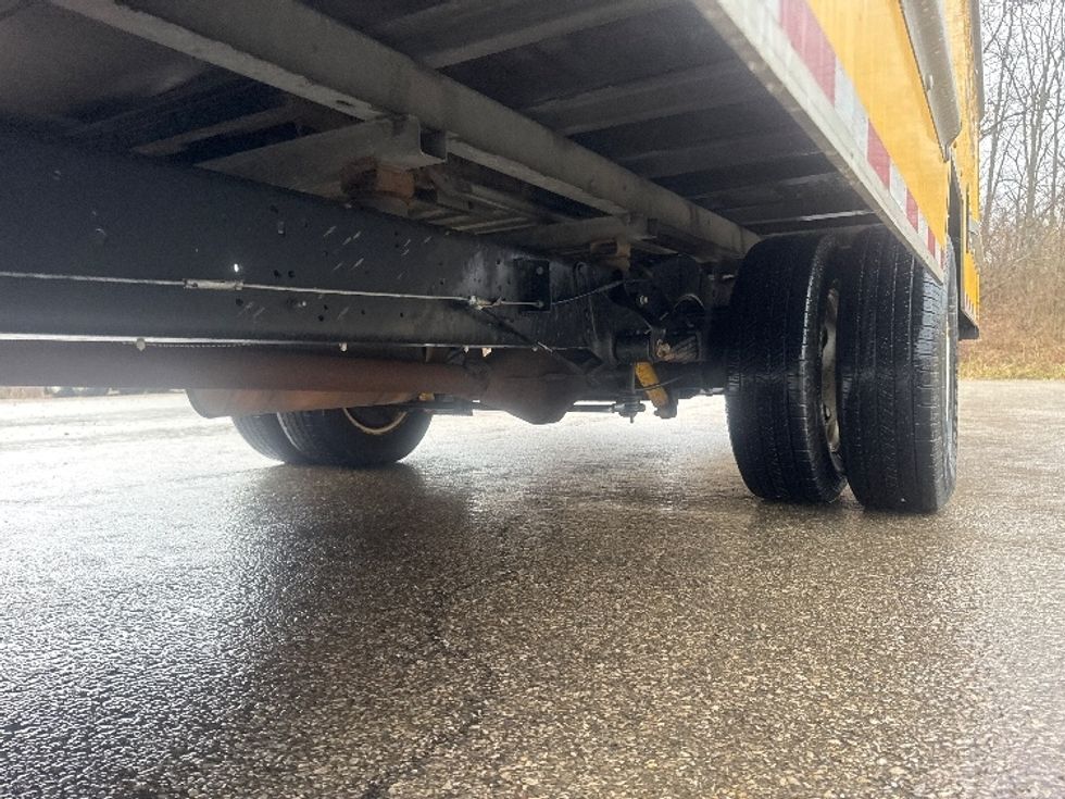 Light Duty Box Truck-Light and Medium Duty Trucks-Ford-2019-E350-Gahanna-OH-91,194\n\t\tmiles-$ 23,750 - Image 5