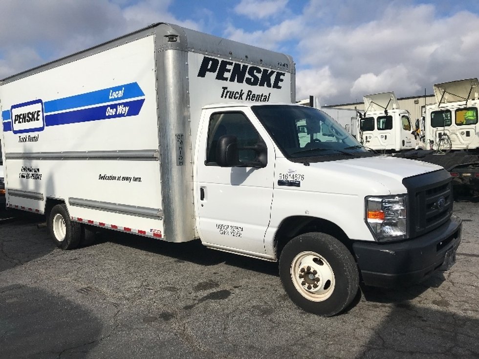 Used Light Duty Box Trucks for Sale in GA Penske Used Trucks