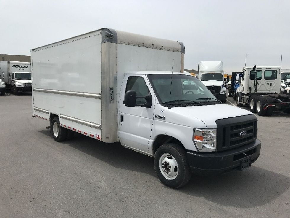 2019 Ford E350 Light Duty Box Truck