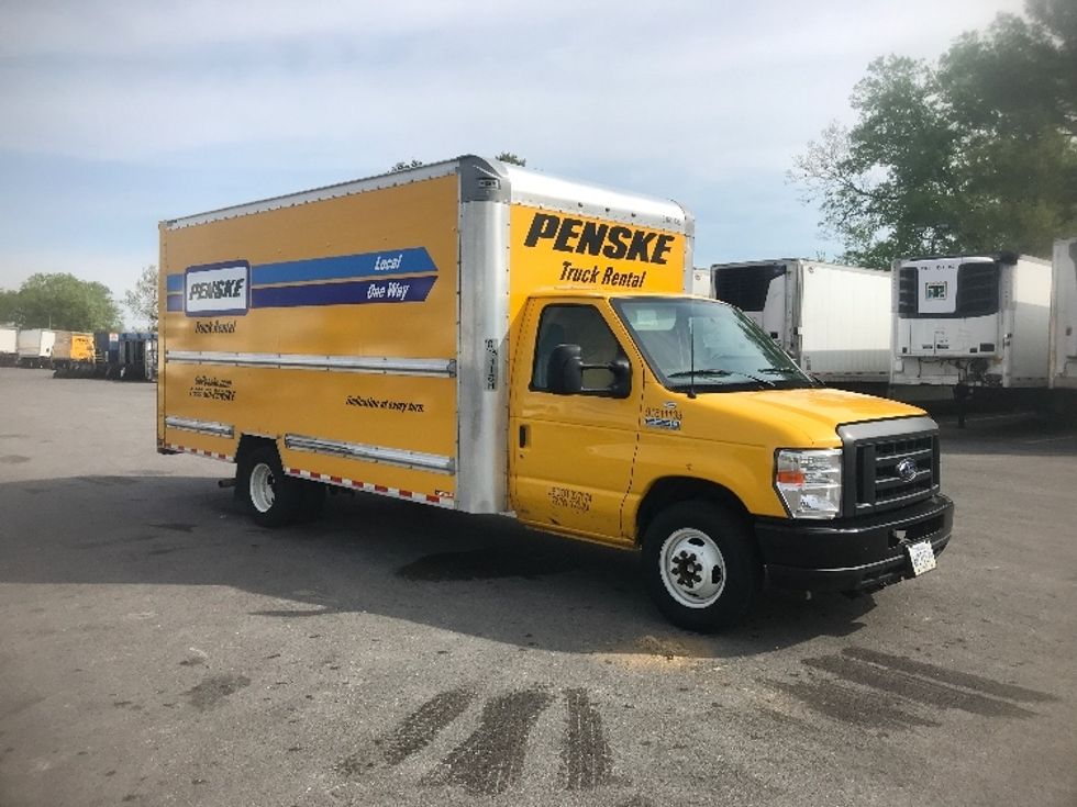 Used Light Duty Box Trucks for Sale in KY Penske Used Trucks