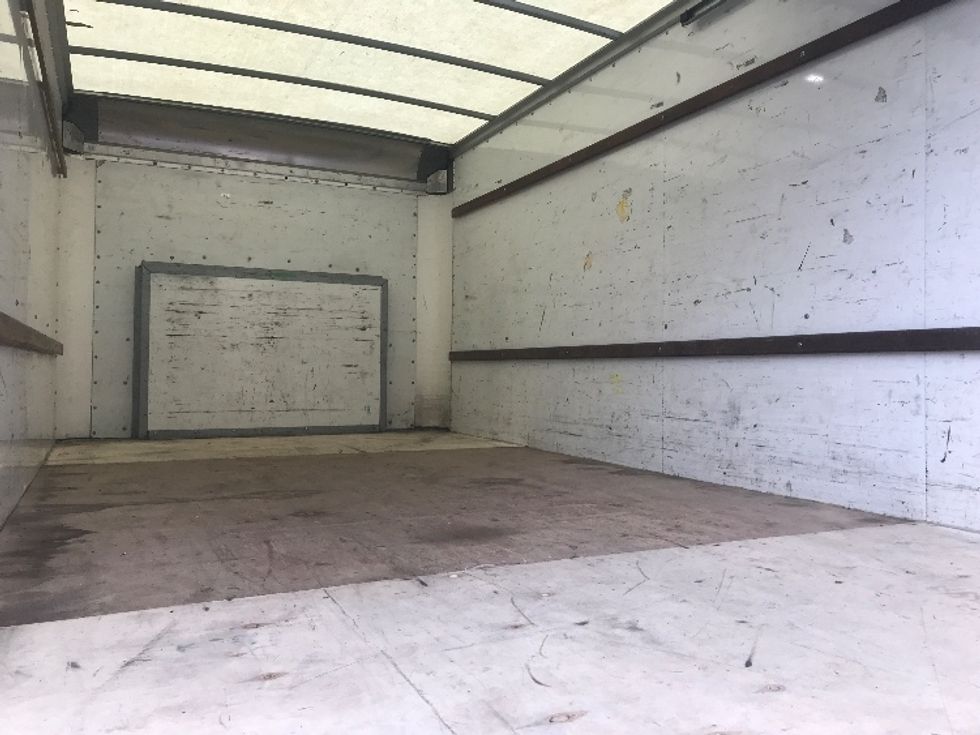 Light Duty Box Truck-Light and Medium Duty Trucks-Ford-2019-E350-Mississauga-ON-187,088\n\t\tkm-$ 28,000 - Image 12