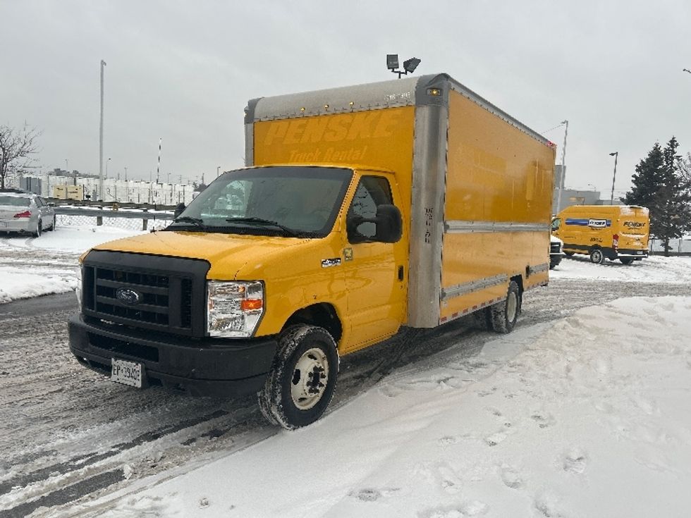 Light Duty Box Truck-Light and Medium Duty Trucks-Ford-2019-E350-Mississauga-ON-187,088\n\t\tkm-$ 28,000 - Image 3