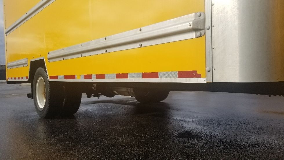 Light Duty Box Truck-Light and Medium Duty Trucks-Ford-2019-E350-Toronto-ON-179,372\n\t\tkm-$ 28,750 - Image 14