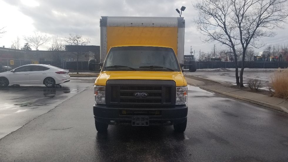 Light Duty Box Truck-Light and Medium Duty Trucks-Ford-2019-E350-Toronto-ON-179,372\n\t\tkm-$ 28,750 - Image 2