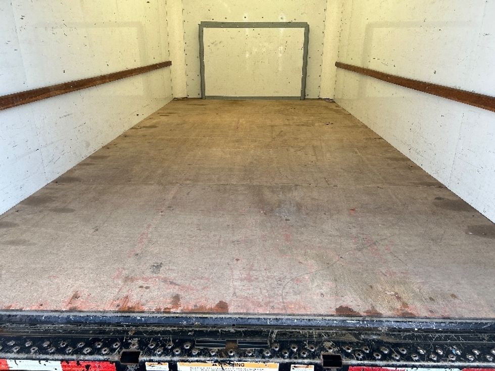Light Duty Box Truck-Light and Medium Duty Trucks-Ford-2019-E350-West Sacramento-CA-98,061\n\t\tmiles-$ 23,500 - Image 10
