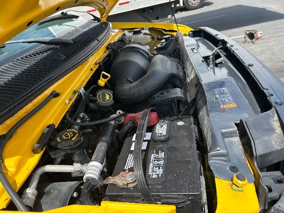 Light Duty Box Truck-Light and Medium Duty Trucks-Ford-2019-E350-West Sacramento-CA-98,061\n\t\tmiles-$ 23,500 - Image 23