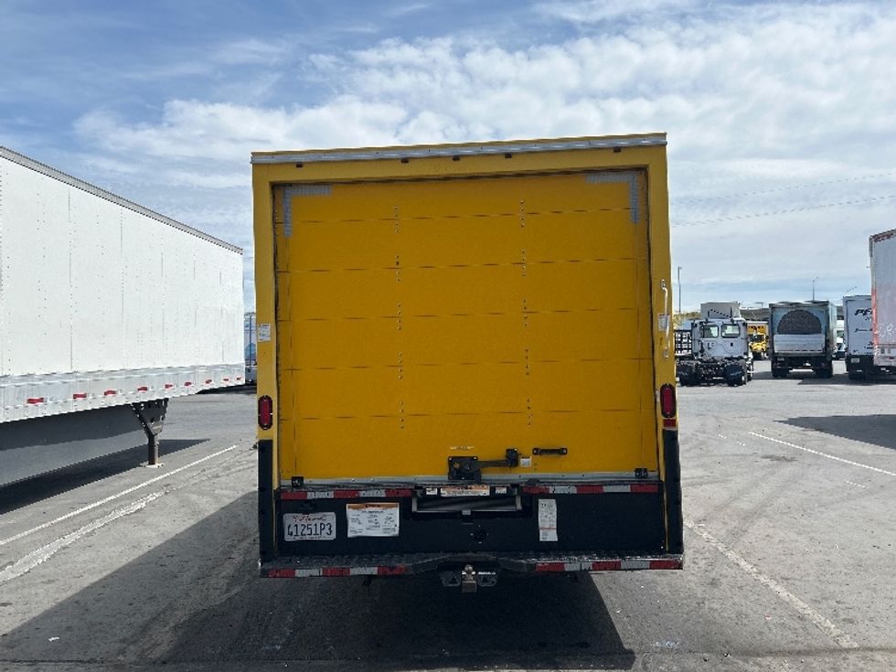 Light Duty Box Truck-Light and Medium Duty Trucks-Ford-2019-E350-West Sacramento-CA-98,061\n\t\tmiles-$ 23,500 - Image 7
