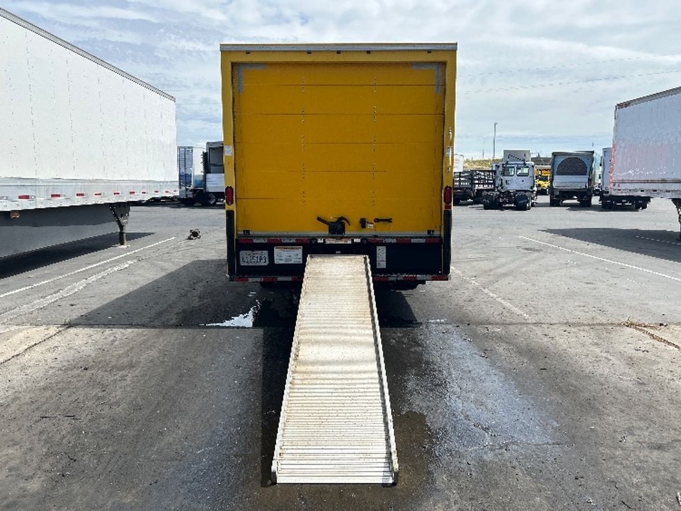 Light Duty Box Truck-Light and Medium Duty Trucks-Ford-2019-E350-West Sacramento-CA-98,061\n\t\tmiles-$ 23,500 - Image 9