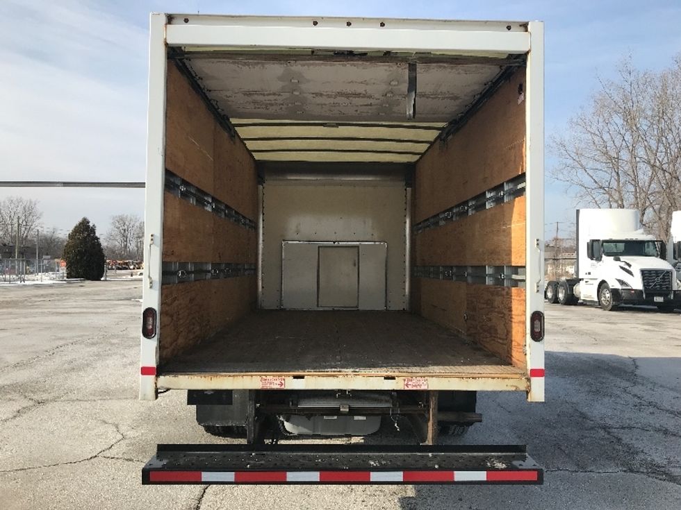 Light Duty Box Truck-Light and Medium Duty Trucks-Ford-2019-E450-Cambridge-ON-189,131\n\t\tkm-$ 31,250 - Image 8