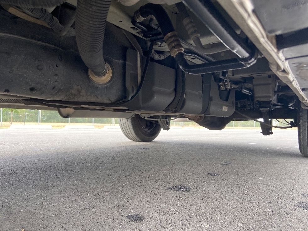 Light Duty Box Truck-Light and Medium Duty Trucks-Ford-2020-Transit 150-San Antonio-TX-32,754\n\t\tmiles-$ 30,750 - Image 5