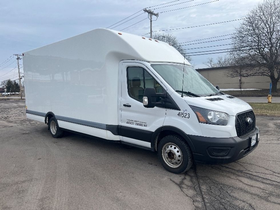 Light Duty Box Truck-Light and Medium Duty Trucks-Ford-2020-Transit 350-Rochester-NY-10,515\n\t\tmiles-$ 30,500 - Image 1