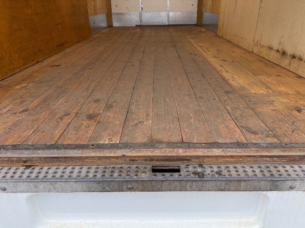 Light Duty Box Truck-Light and Medium Duty Trucks-Ford-2020-Transit 350-Rochester-NY-10,515\n\t\tmiles-$ 30,500 - Image 10