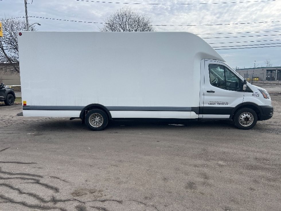 Light Duty Box Truck-Light and Medium Duty Trucks-Ford-2020-Transit 350-Rochester-NY-10,515\n\t\tmiles-$ 30,500 - Image 15
