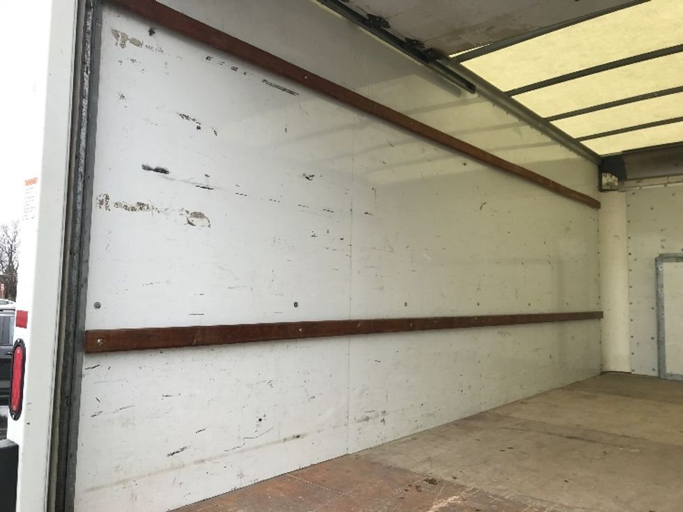 Light Duty Box Truck-Light and Medium Duty Trucks-Ford-2021-E350-Allentown-PA-118,928\n\t\tmiles-$ 25,500 - Image 11