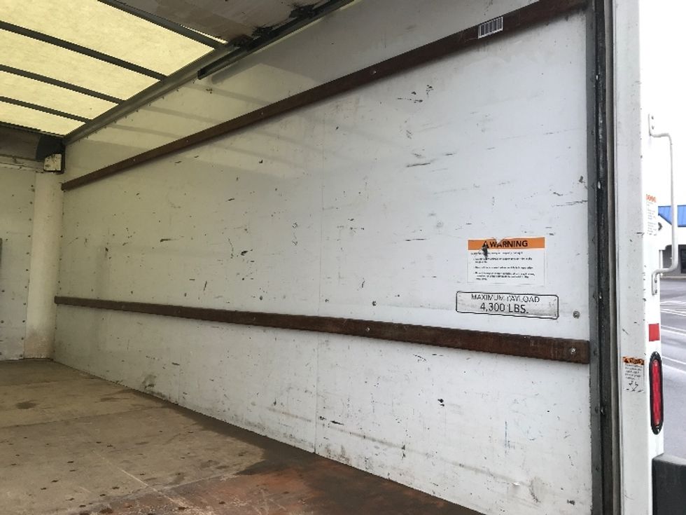 Light Duty Box Truck-Light and Medium Duty Trucks-Ford-2021-E350-Allentown-PA-118,928\n\t\tmiles-$ 25,500 - Image 12