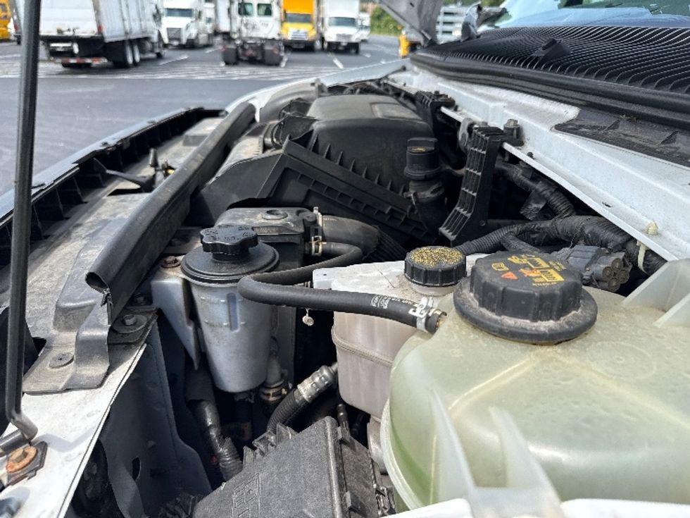 Light Duty Box Truck-Light and Medium Duty Trucks-Ford-2021-E350-Atlanta-GA-100,977\n\t\tmiles-$ 29,500 - Image 23