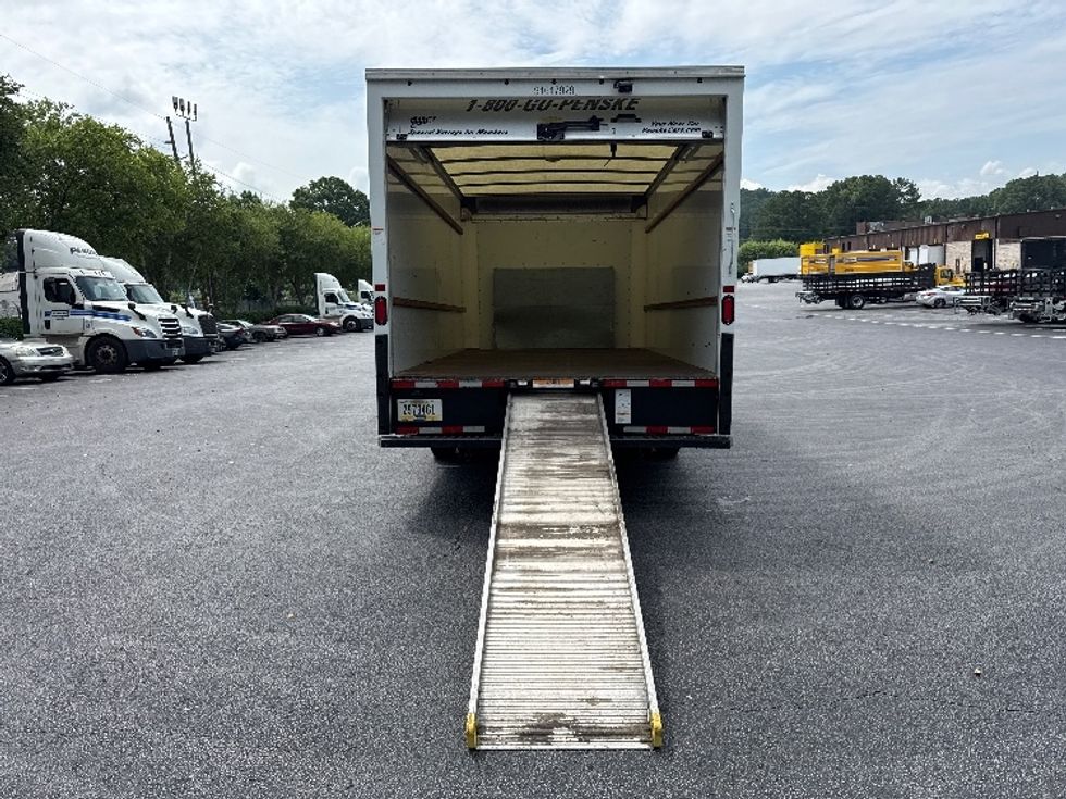 Light Duty Box Truck-Light and Medium Duty Trucks-Ford-2021-E350-Atlanta-GA-100,977\n\t\tmiles-$ 29,500 - Image 9