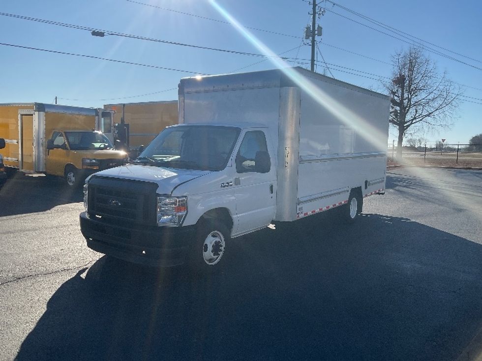Light Duty Box Truck-Light and Medium Duty Trucks-Ford-2021-E350-Augusta-GA-116,443\n\t\tmiles-$ 27,000 - Image 3