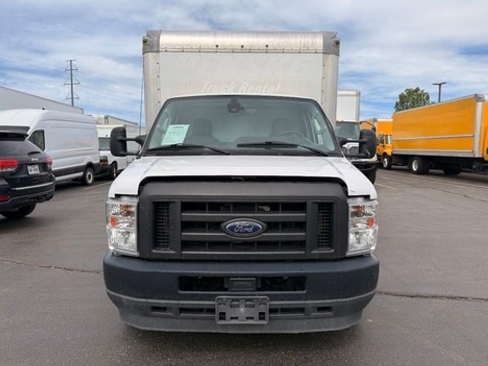 Light Duty Box Truck-Light and Medium Duty Trucks-Ford-2021-E350-Aurora-CO-93,358\n\t\tmiles-$ 26,250 - Image 2
