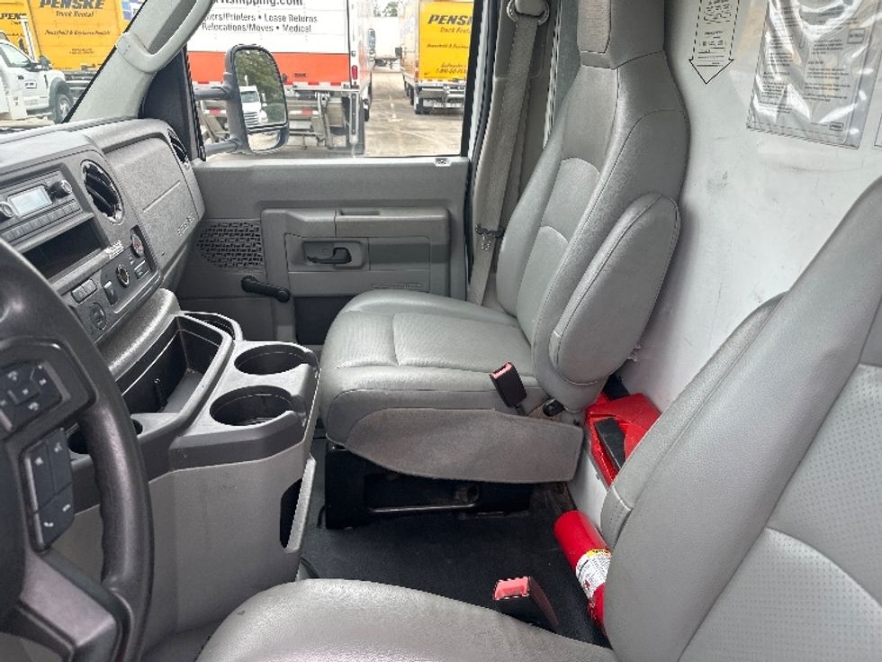 Light Duty Box Truck-Light and Medium Duty Trucks-Ford-2021-E350-Baton Rouge-LA-104,979\n\t\tmiles-$ 27,750 - Image 17