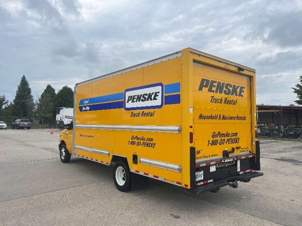 Light Duty Box Truck-Light and Medium Duty Trucks-Ford-2021-E350-Baton Rouge-LA-106,062\n\t\tmiles-$ 24,750 - Image 6