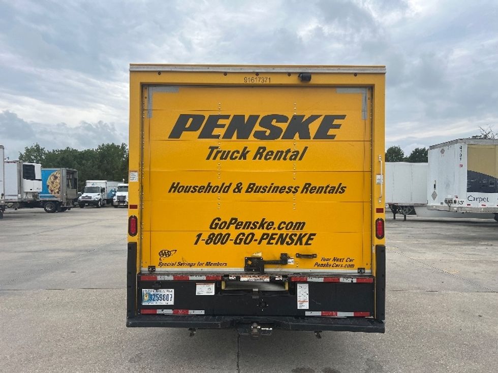 Light Duty Box Truck-Light and Medium Duty Trucks-Ford-2021-E350-Baton Rouge-LA-106,062\n\t\tmiles-$ 24,750 - Image 7