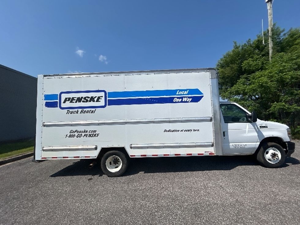 Light Duty Box Truck-Light and Medium Duty Trucks-Ford-2021-E350-Birmingham-AL-114,218\n\t\tmiles-$ 25,750 - Image 13