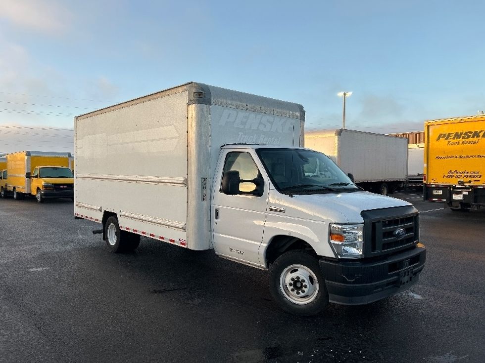 Light Duty Box Truck-Light and Medium Duty Trucks-Ford-2021-E350-Boise-ID-122,699\n\t\tmiles-$ 27,250 - Image 1