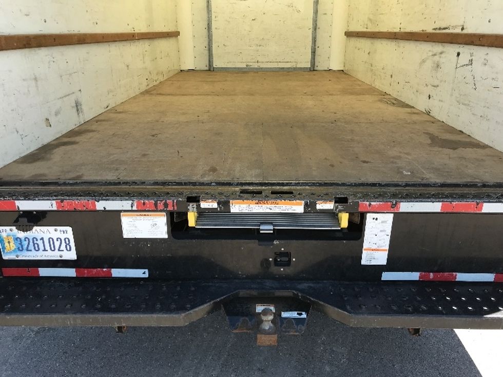 Light Duty Box Truck-Light and Medium Duty Trucks-Ford-2021-E350-Brooklyn Park-MN-88,818\n\t\tmiles-$ 27,750 - Image 10