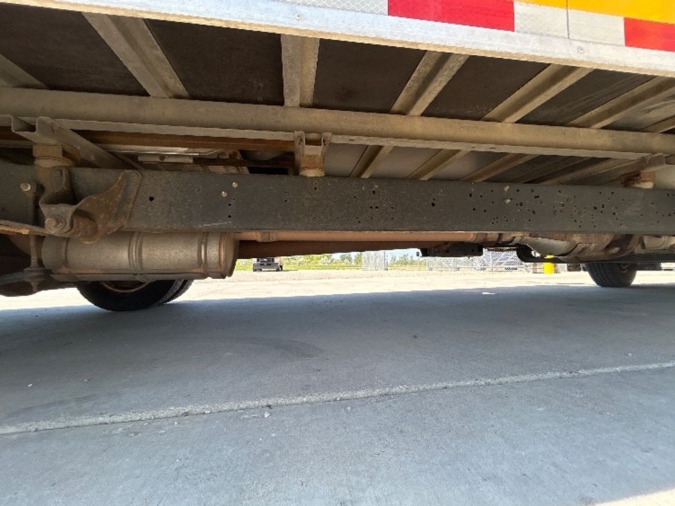 Light Duty Box Truck-Light and Medium Duty Trucks-Ford-2021-E350-Brooklyn Park-MN-88,818\n\t\tmiles-$ 27,750 - Image 14