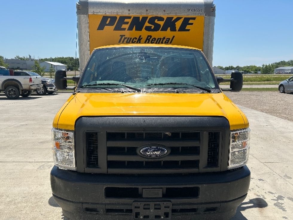 Light Duty Box Truck-Light and Medium Duty Trucks-Ford-2021-E350-Brooklyn Park-MN-88,818\n\t\tmiles-$ 27,750 - Image 2