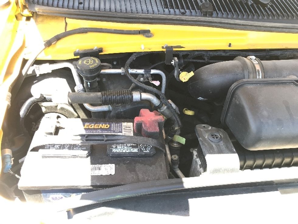 Light Duty Box Truck-Light and Medium Duty Trucks-Ford-2021-E350-Brooklyn Park-MN-88,818\n\t\tmiles-$ 27,750 - Image 23