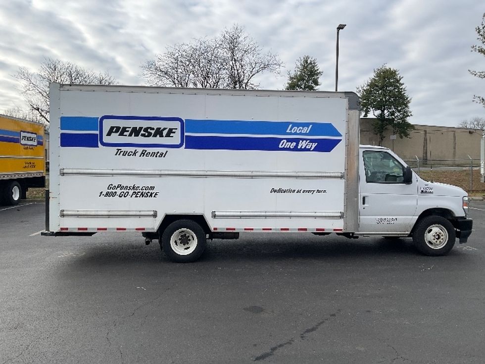Light Duty Box Truck-Light and Medium Duty Trucks-Ford-2021-E350-Capitol Heights-MD-80,685\n\t\tmiles-$ 29,250 - Image 13