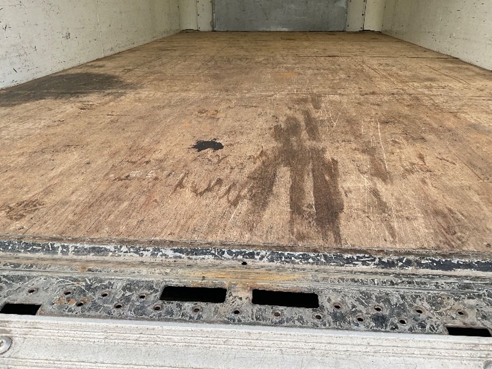 Light Duty Box Truck-Light and Medium Duty Trucks-Ford-2021-E350-Capitol Heights-MD-80,685\n\t\tmiles-$ 29,250 - Image 9