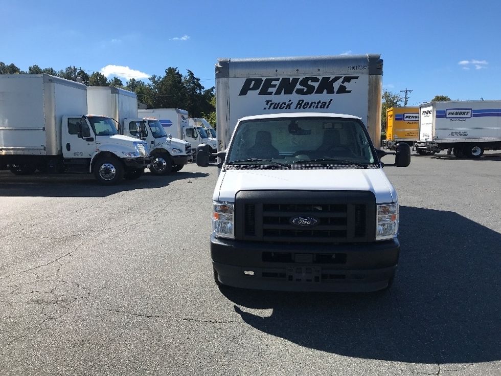 Light Duty Box Truck-Light and Medium Duty Trucks-Ford-2021-E350-Charlotte-NC-104,686\n\t\tmiles-$ 29,500 - Image 2