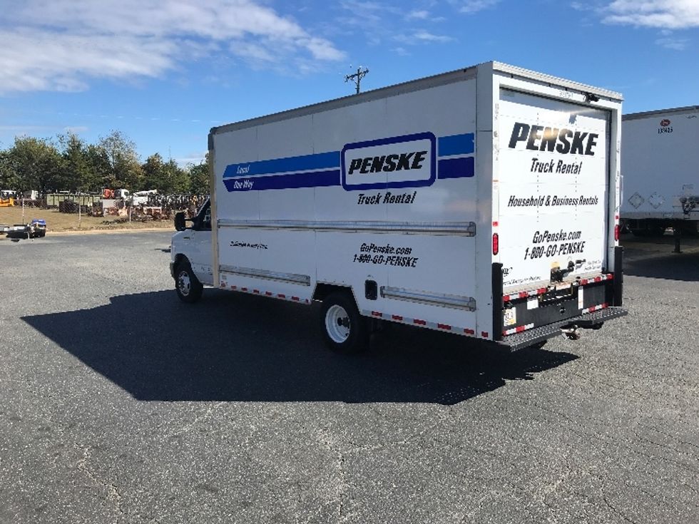 Light Duty Box Truck-Light and Medium Duty Trucks-Ford-2021-E350-Charlotte-NC-104,686\n\t\tmiles-$ 29,500 - Image 6