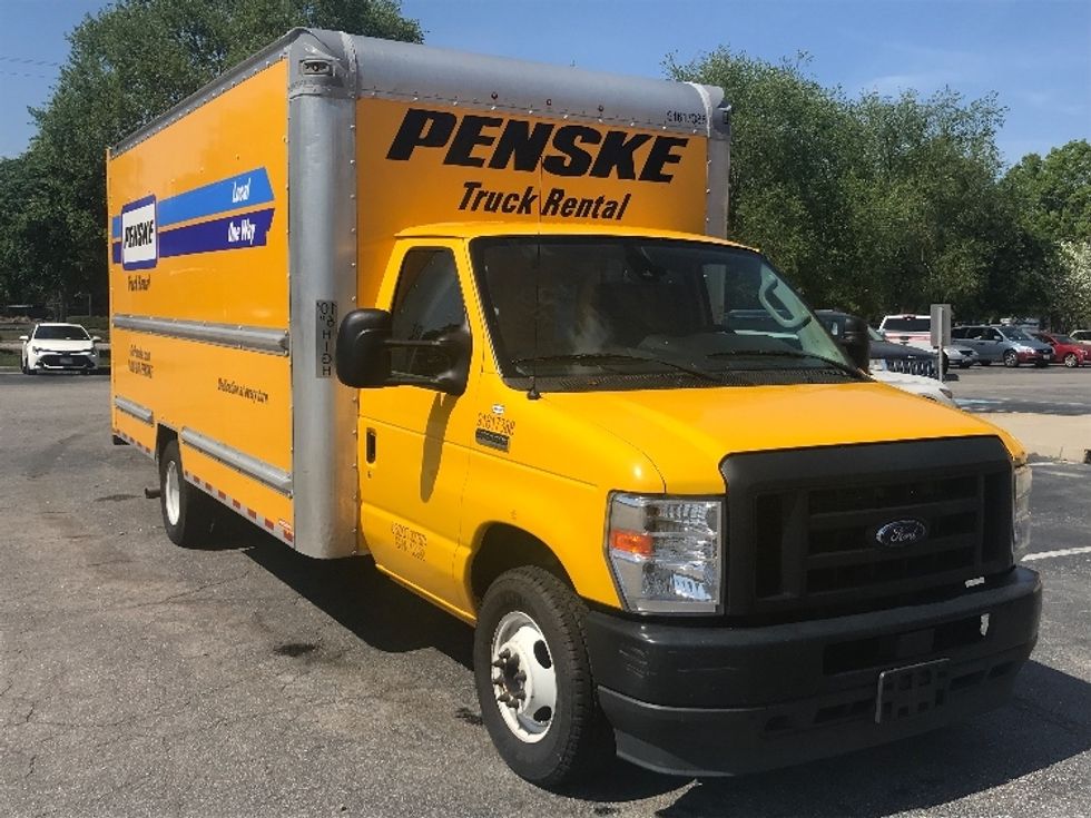 Light Duty Box Truck-Light and Medium Duty Trucks-Ford-2021-E350-Chesapeake-VA-106,040\n\t\tmiles-$ 25,000 - Image 1